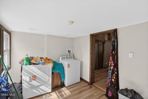 586-592 Starr Road Ravena NY 12143