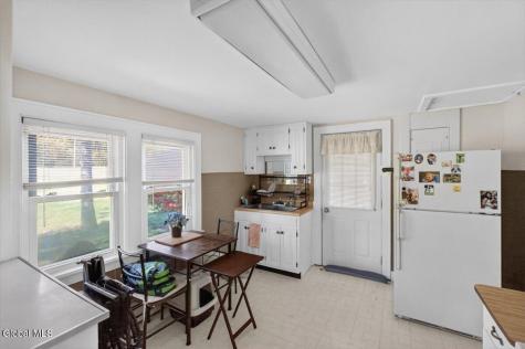 586-592 Starr Road Ravena NY 12143