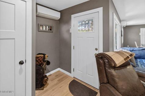586-592 Starr Road Ravena NY 12143