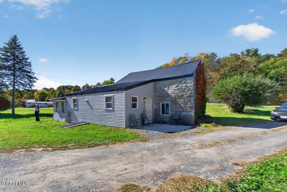 586-592 Starr Road Ravena NY 12143