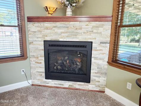 3008-3010 Sunset Lane Schenectady NY 12303
