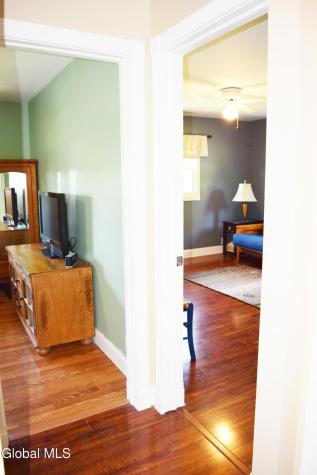 3008-3010 Sunset Lane Schenectady NY 12303
