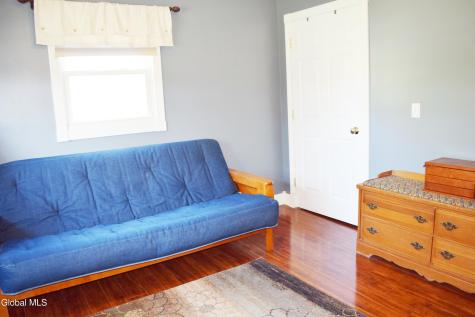 3008-3010 Sunset Lane Schenectady NY 12303
