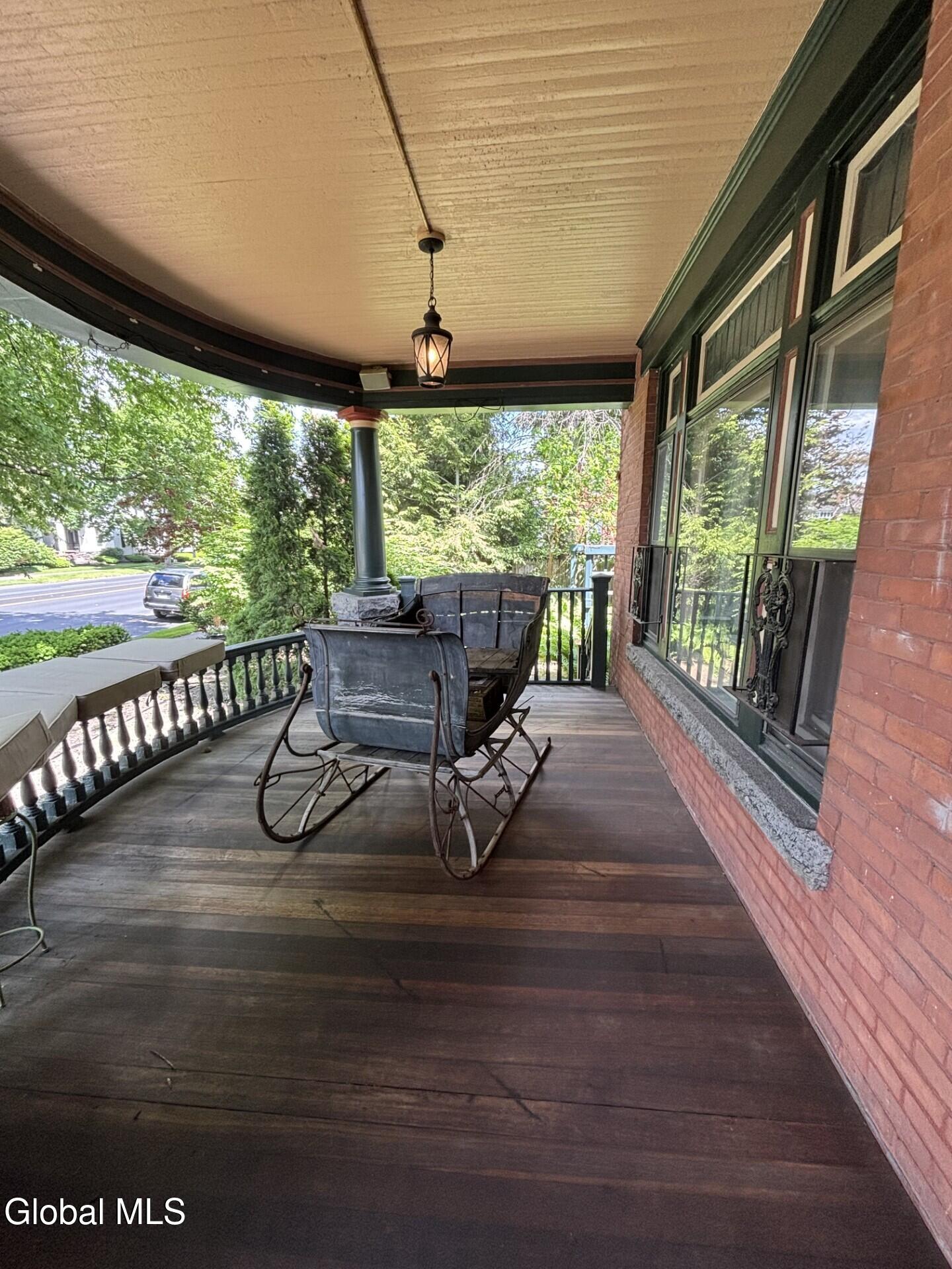 72 Union Avenue Saratoga Springs NY 12866