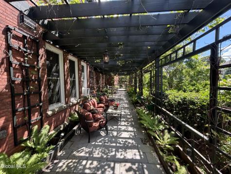 72 Union Avenue Saratoga Springs NY 12866