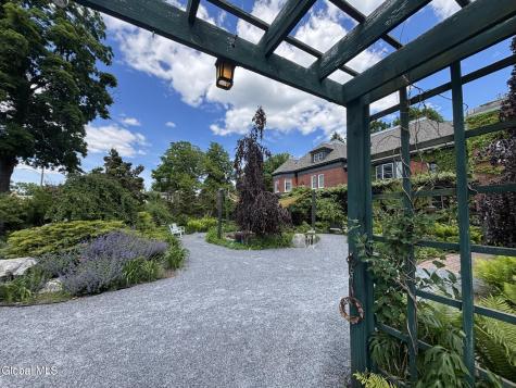 72 Union Avenue Saratoga Springs NY 12866