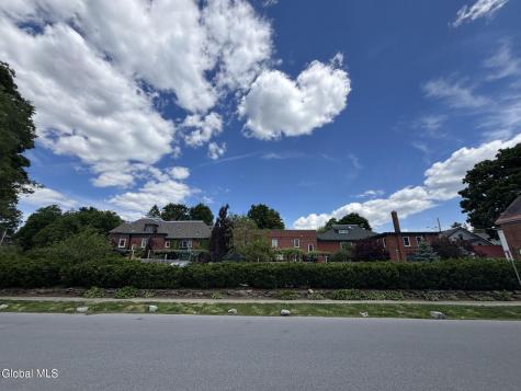 72 Union Avenue Saratoga Springs NY 12866