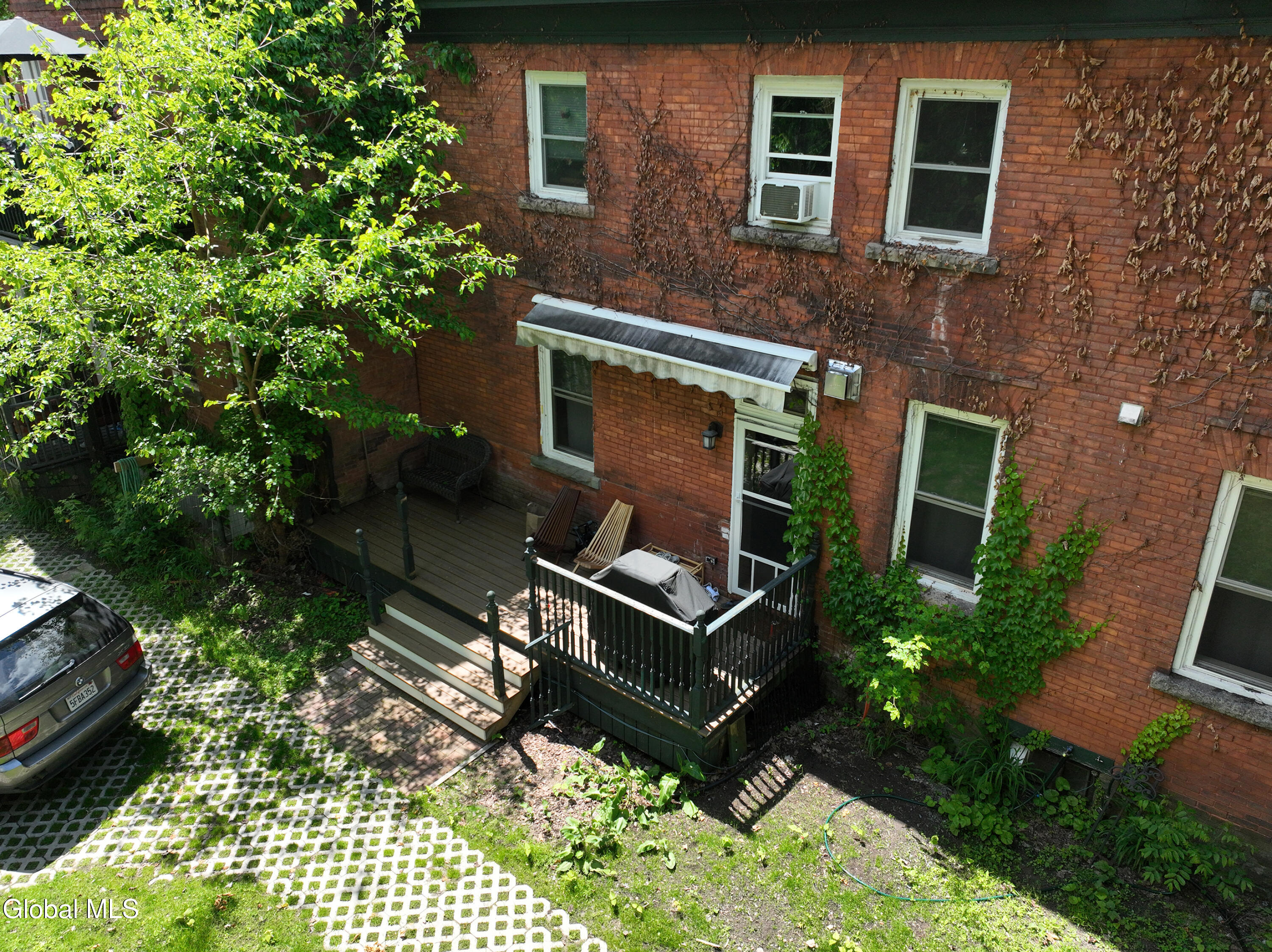 72 Union Avenue Saratoga Springs NY 12866