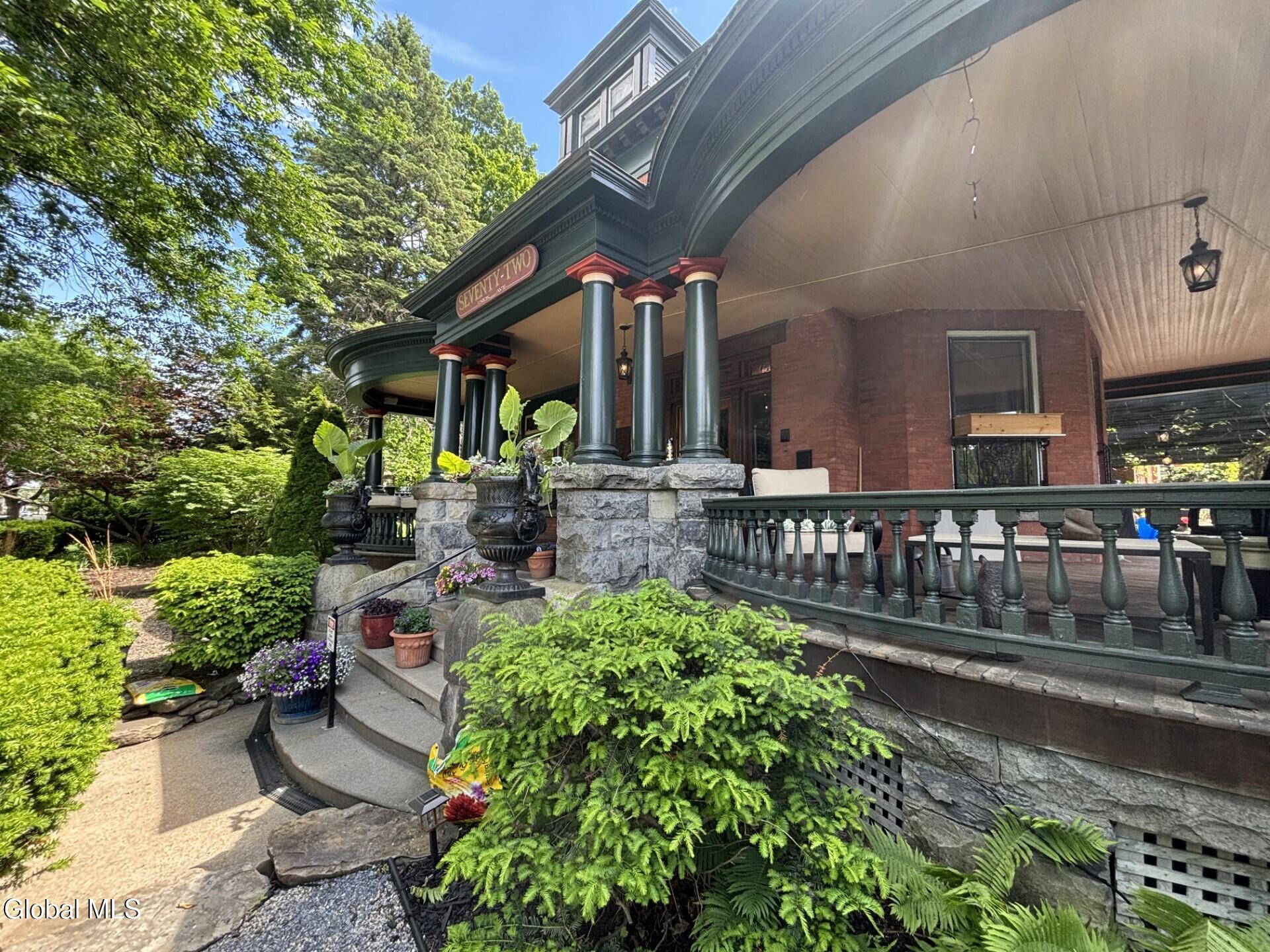 72 Union Avenue Saratoga Springs NY 12866