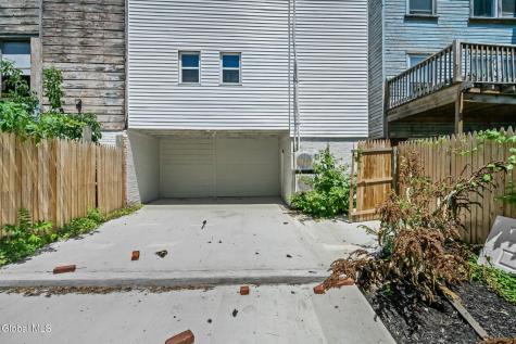 132 4th Avenue Albany NY 12202