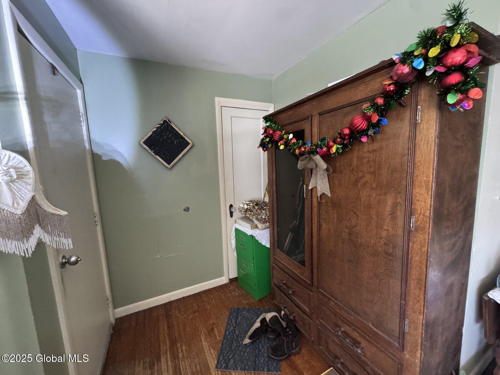 16-18 Paine Street Green Island NY 12183