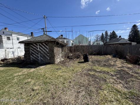 16-18 Paine Street Green Island NY 12183