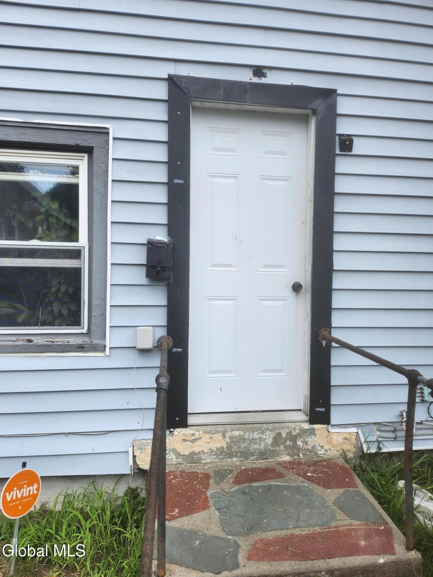 57 Wells Street Gloversville NY 12078