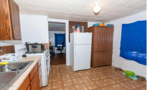 57 Wells Street Gloversville NY 12078