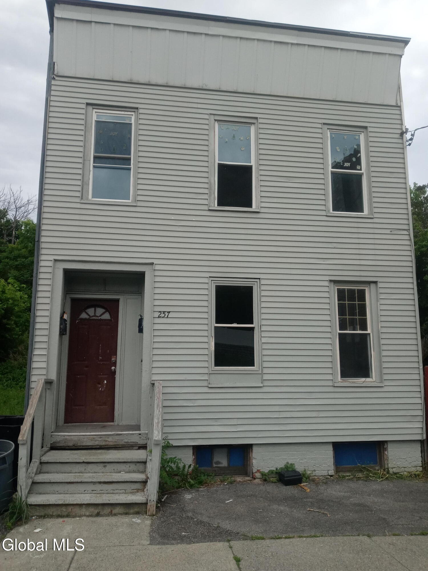 257 Elk Street Albany NY 12206