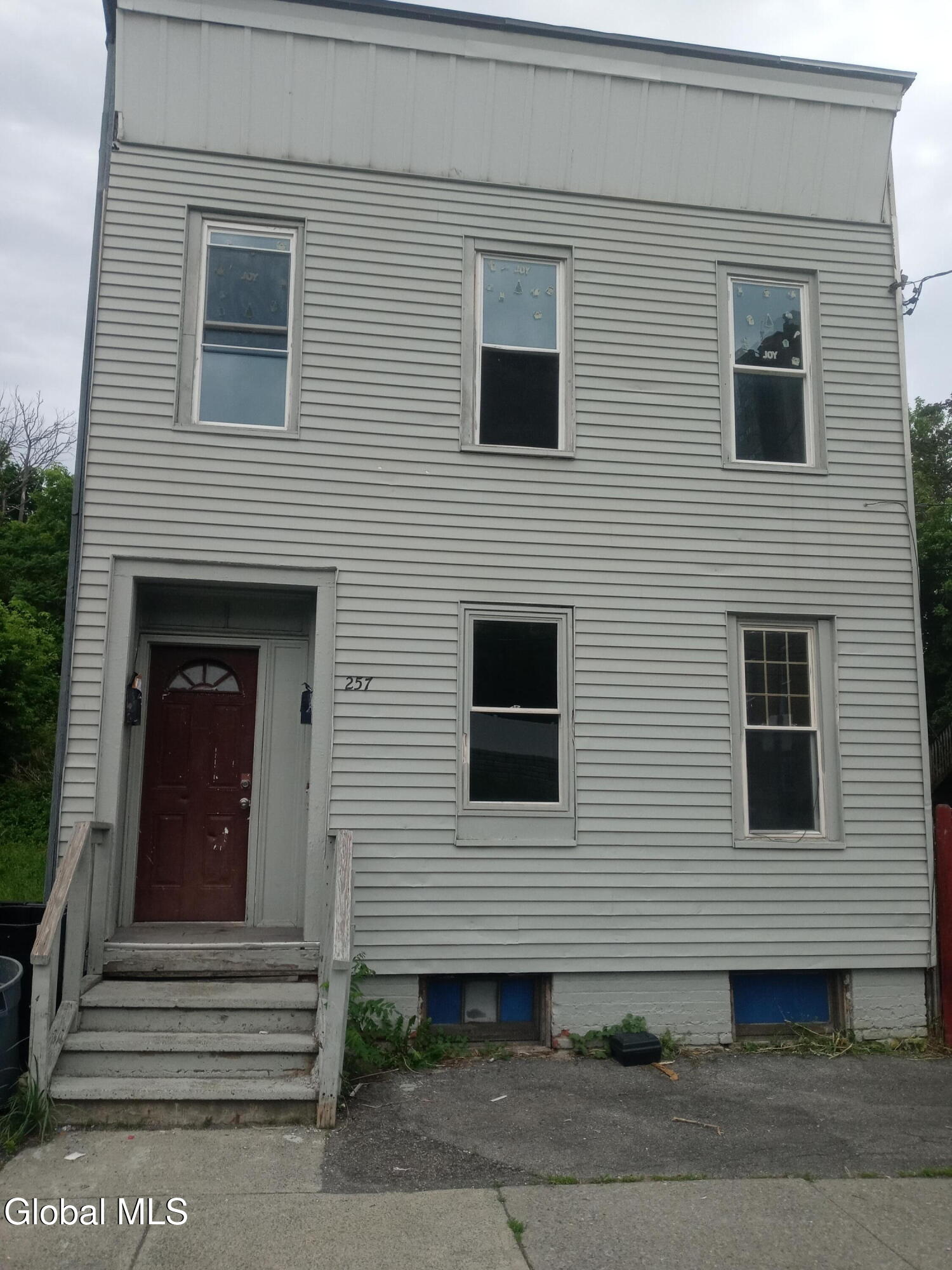 257 Elk Street Albany NY 12206