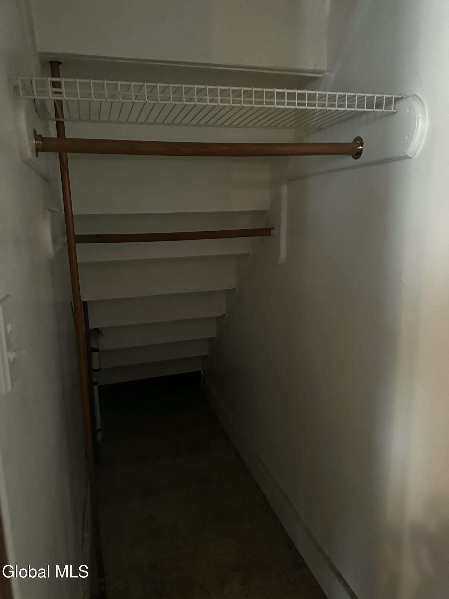 22182 Ny-22 Hoosick NY 12090