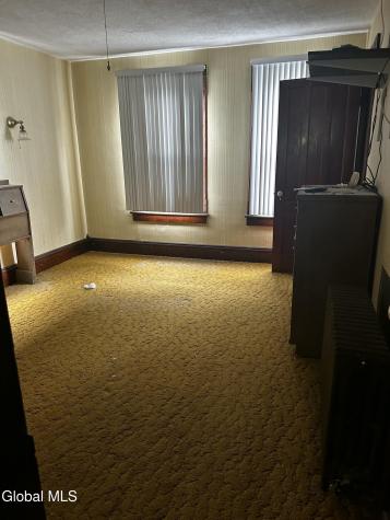 22182 Ny-22 Hoosick NY 12090