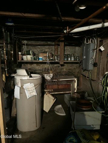 22182 Ny-22 Hoosick NY 12090