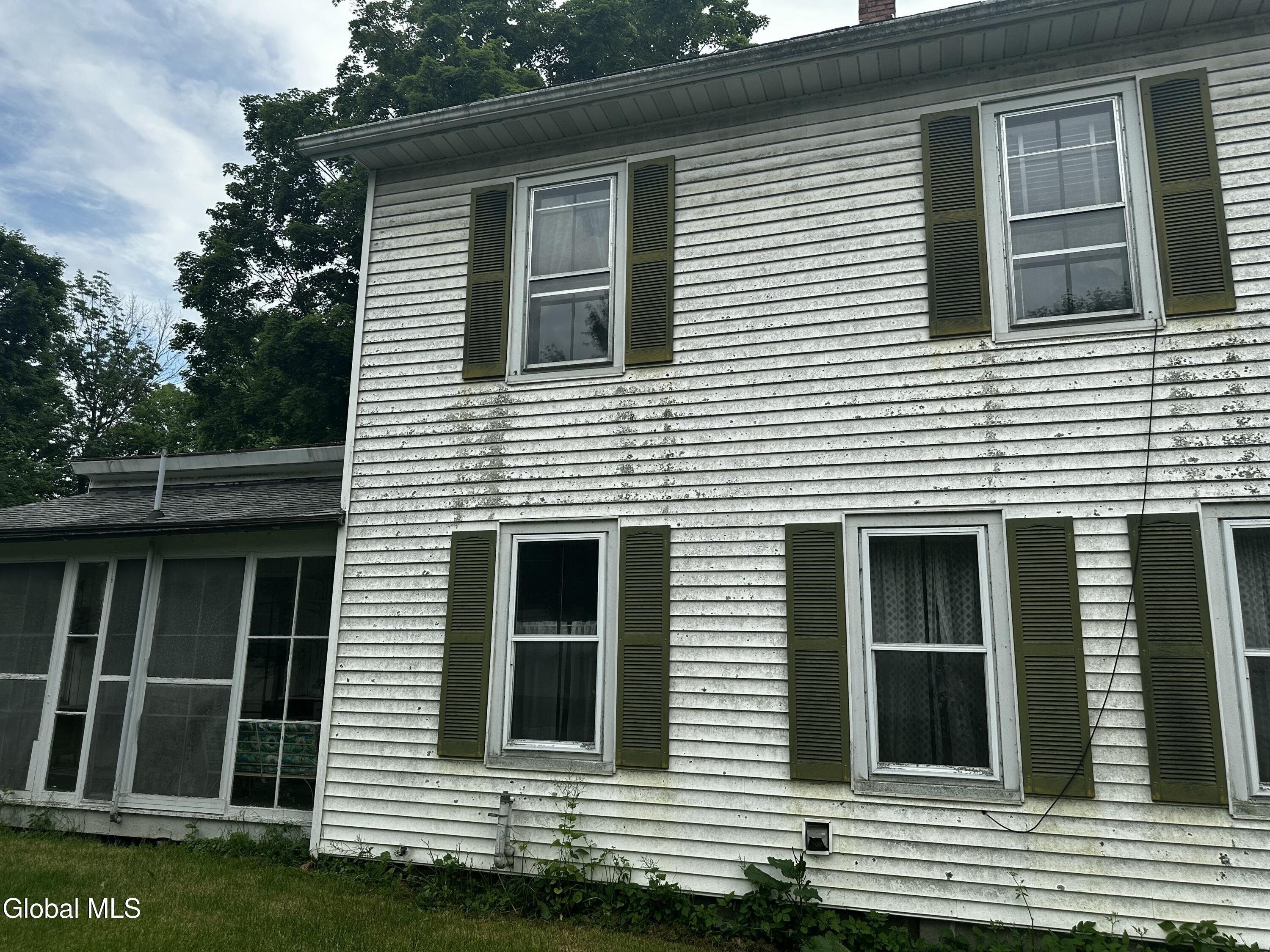 22182 Ny-22 Hoosick NY 12090