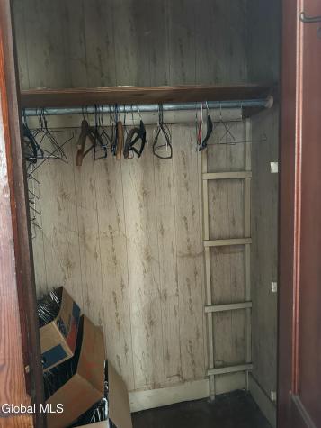 22182 Ny-22 Hoosick NY 12090