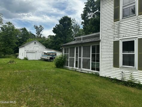 22182 Ny-22 Hoosick NY 12090