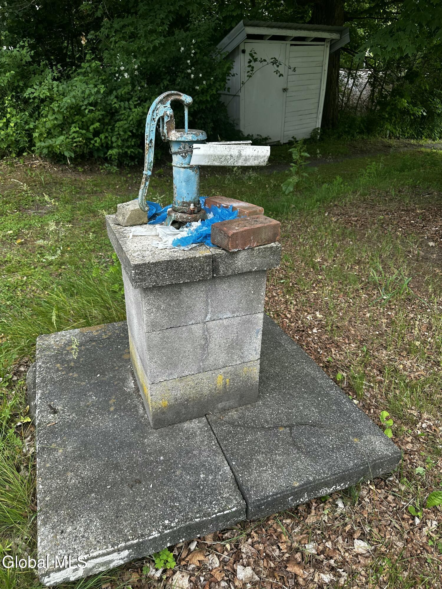 22182 Ny-22 Hoosick NY 12090