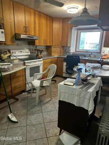 22182 Ny-22 Hoosick NY 12090