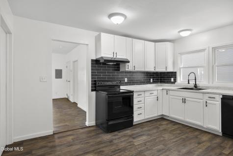 1427 4th Avenue Watervliet NY 12189