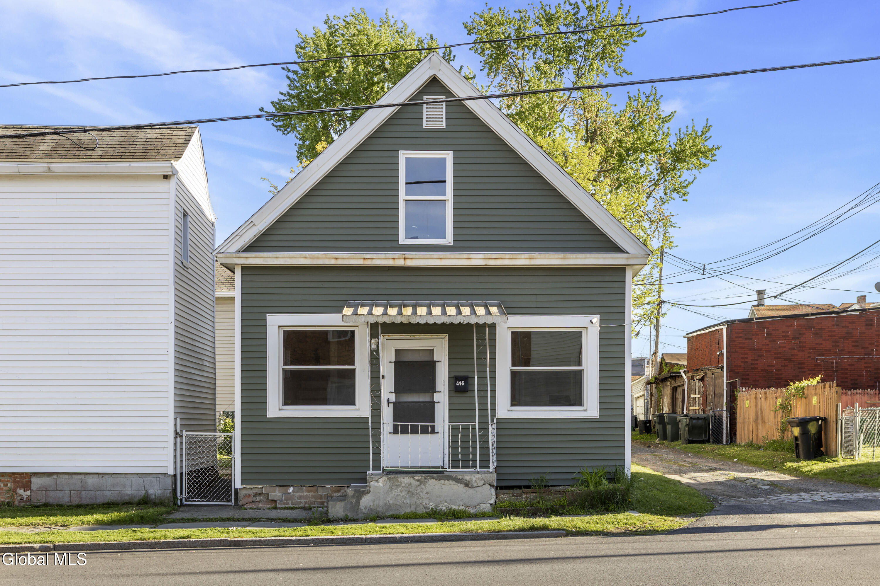 1427 4th Avenue Watervliet NY 12189