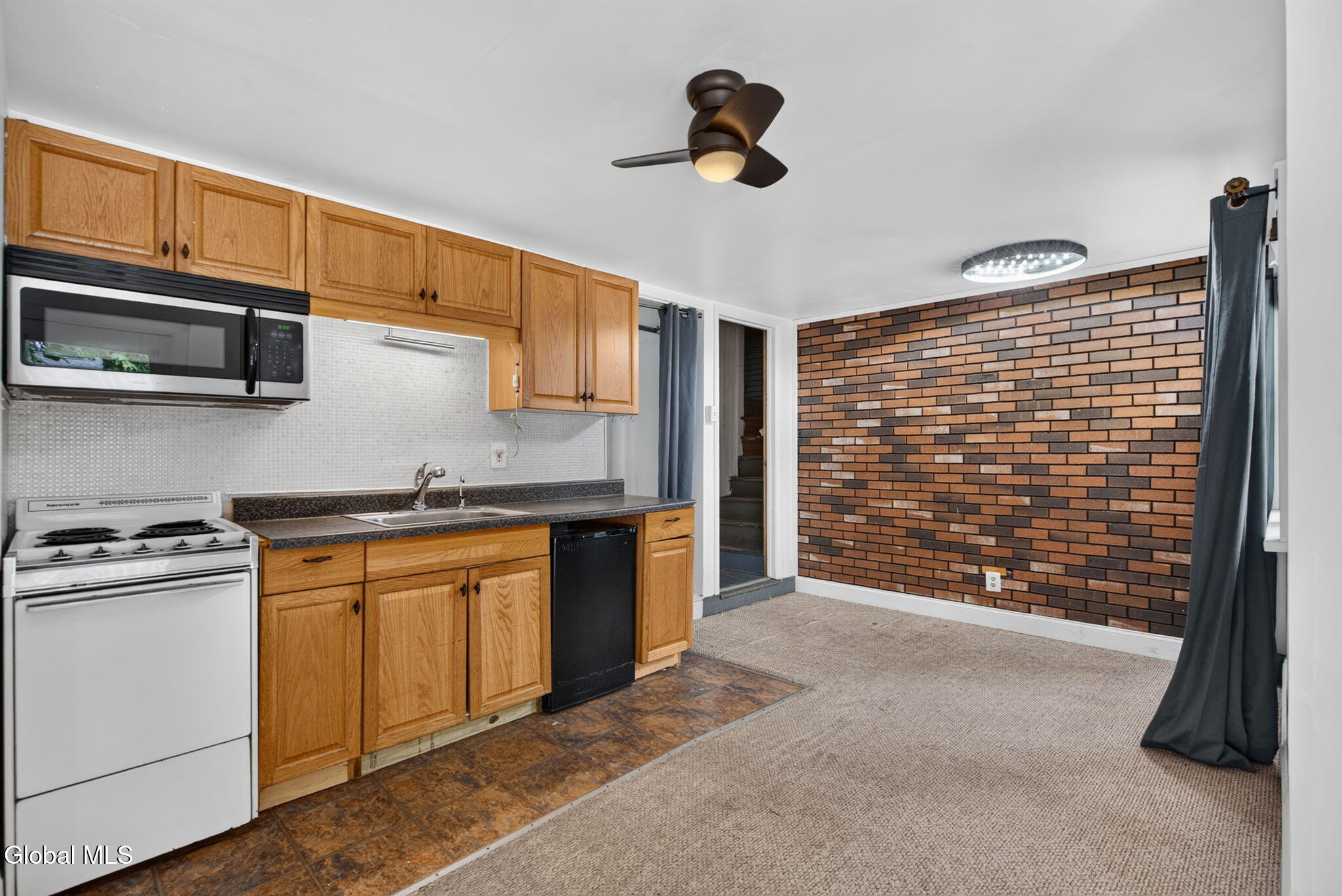 106 Clermont Street Albany NY 12203