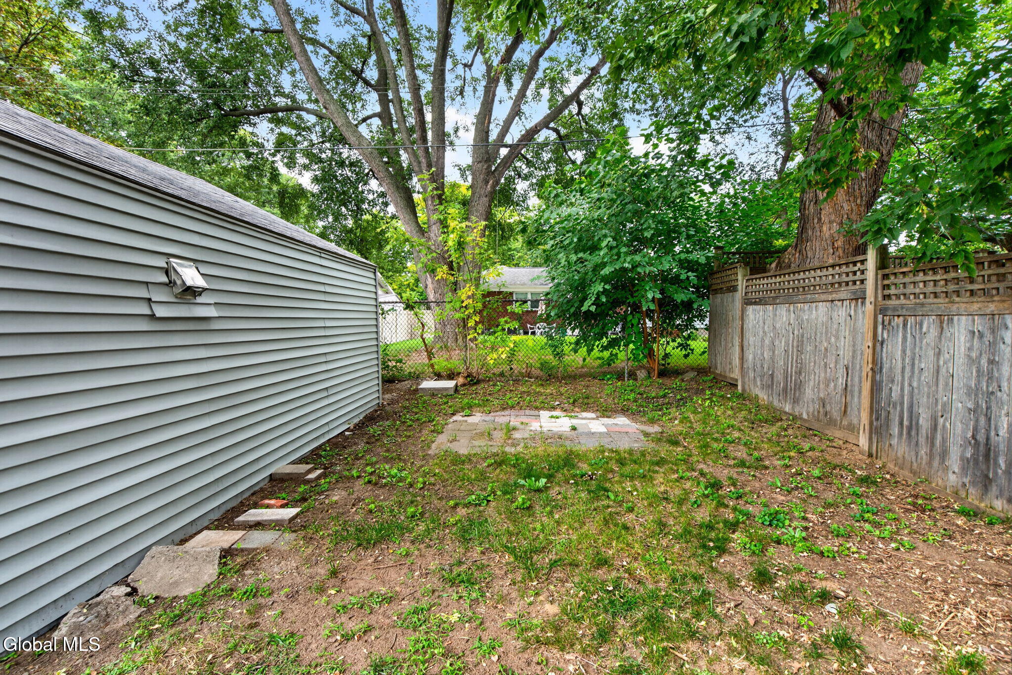106 Clermont Street Albany NY 12203