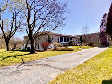3009 State Route 9l Queensbury NY 12845