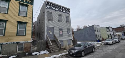 265 Elk Street Albany NY 12206