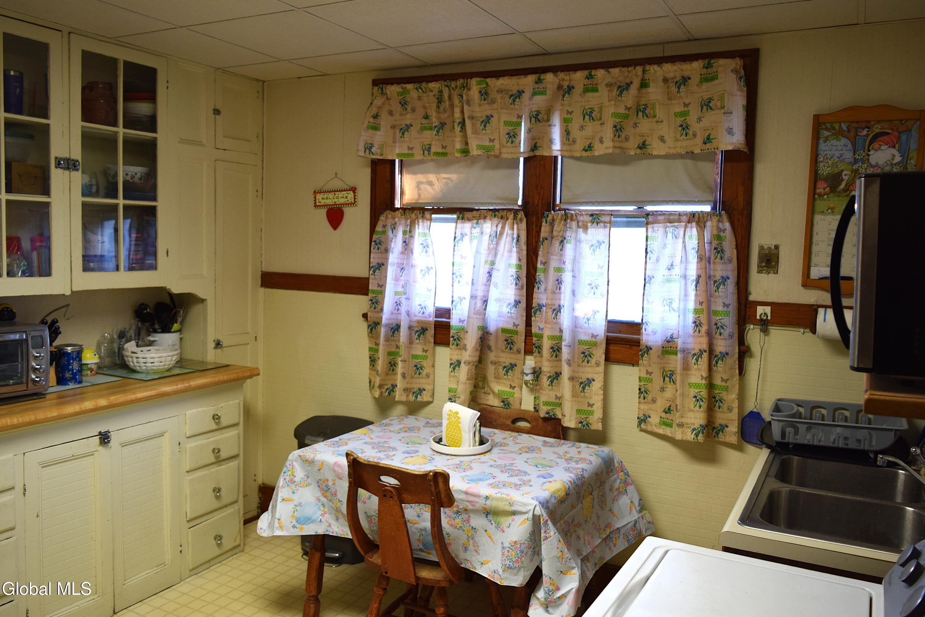 106 Continental Avenue Cohoes NY 12047