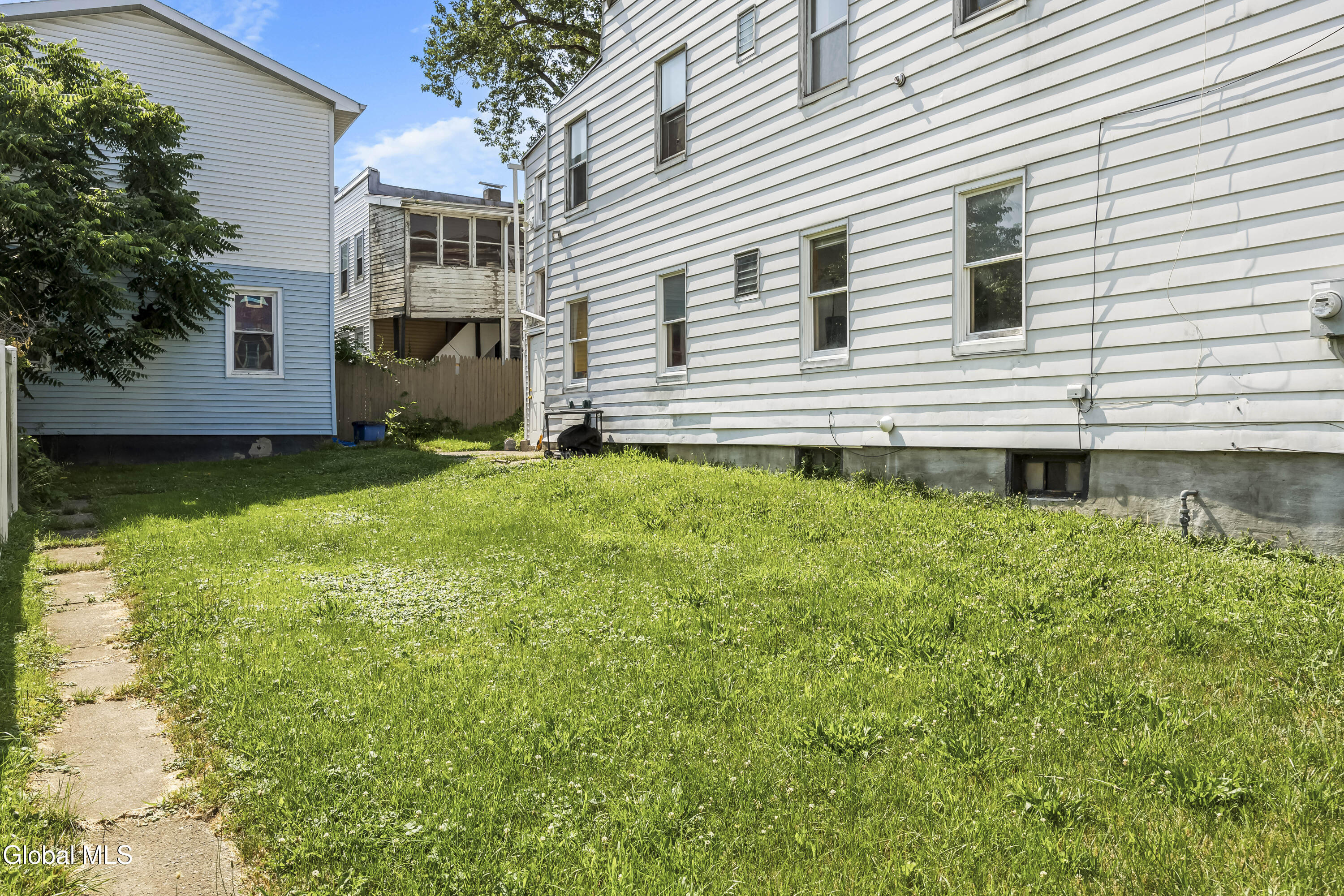 85 Lancaster Street Cohoes NY 12047