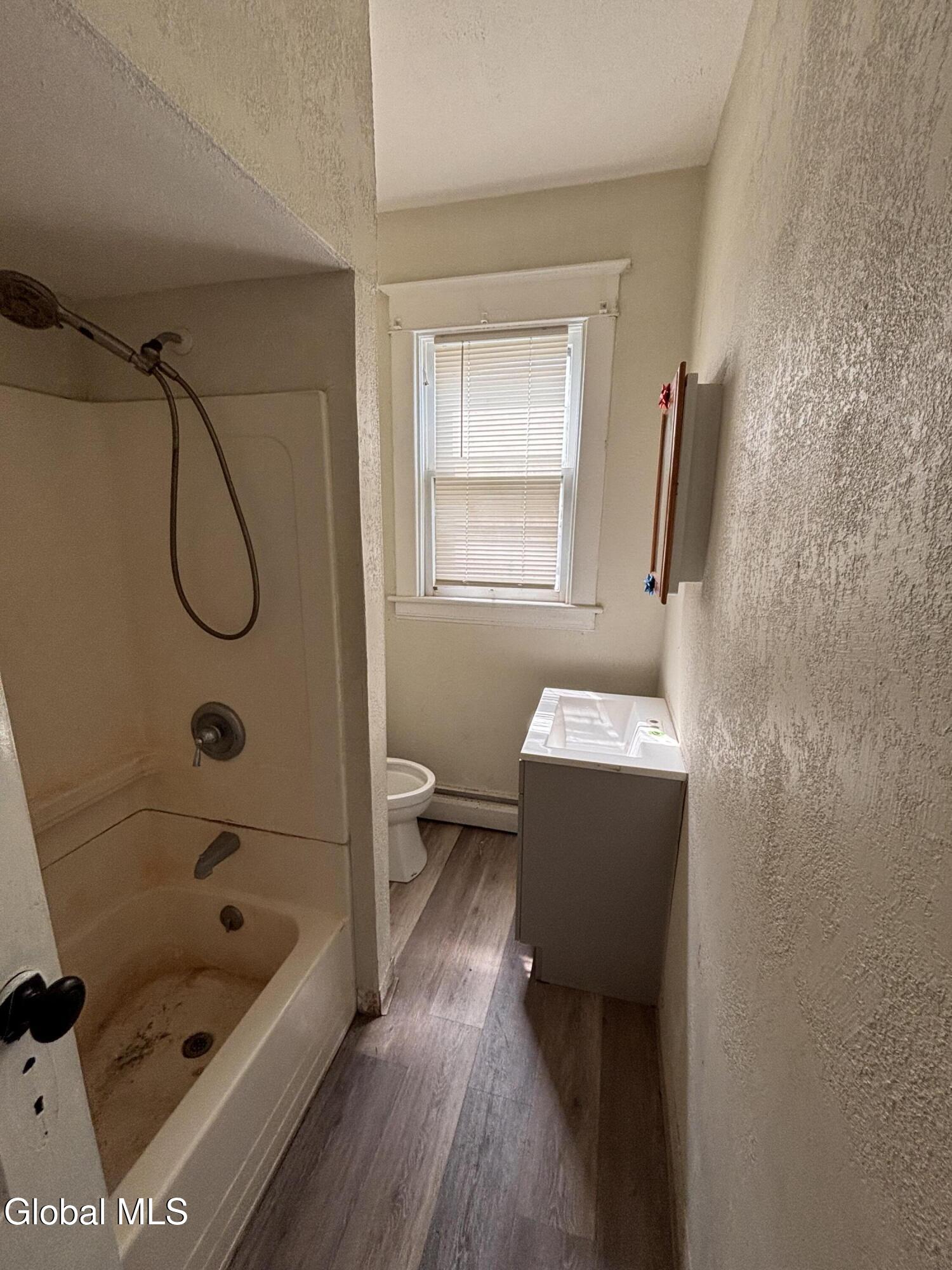 1013 Chrisler Avenue Schenectady NY 12303