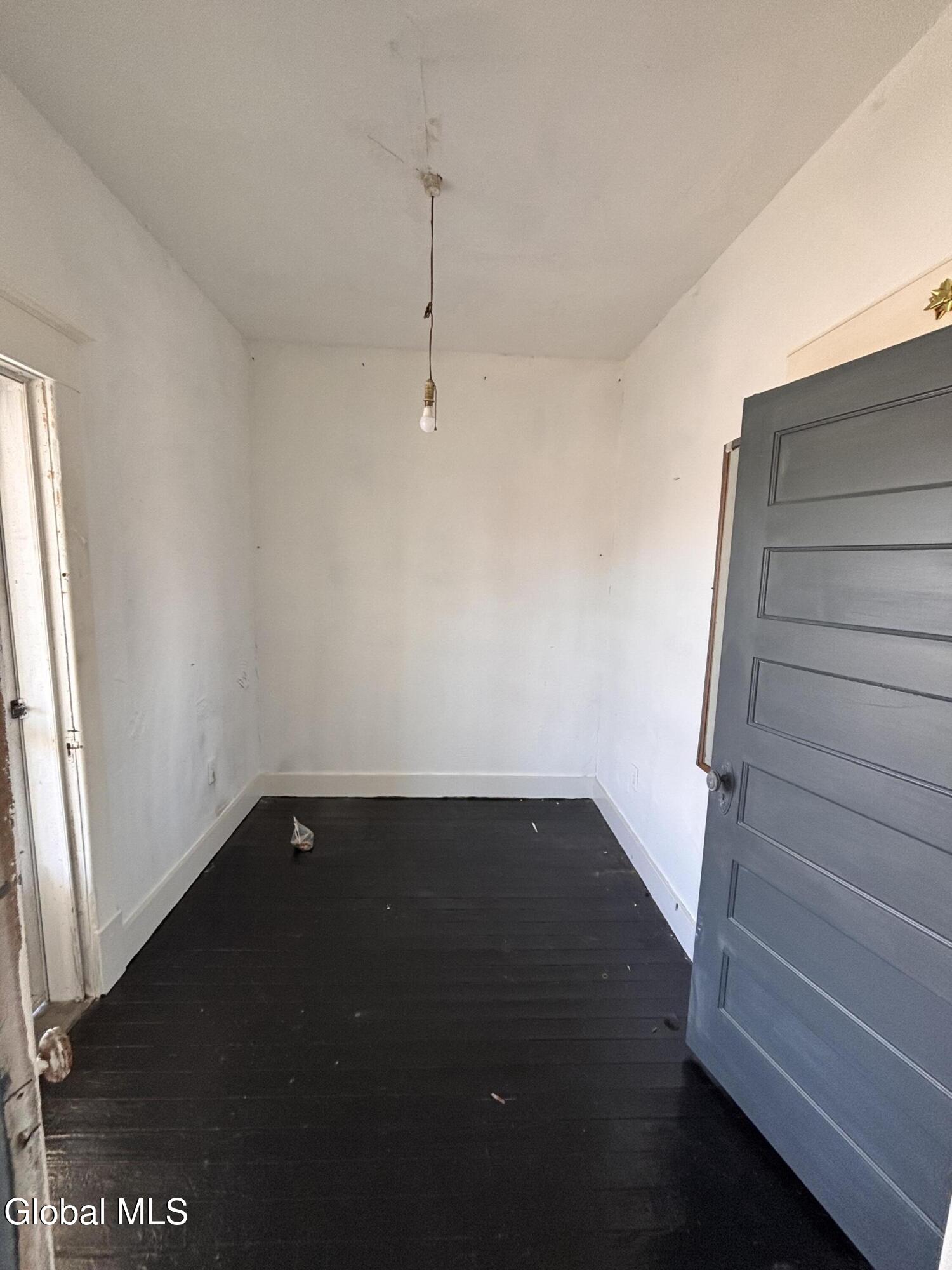 1013 Chrisler Avenue Schenectady NY 12303