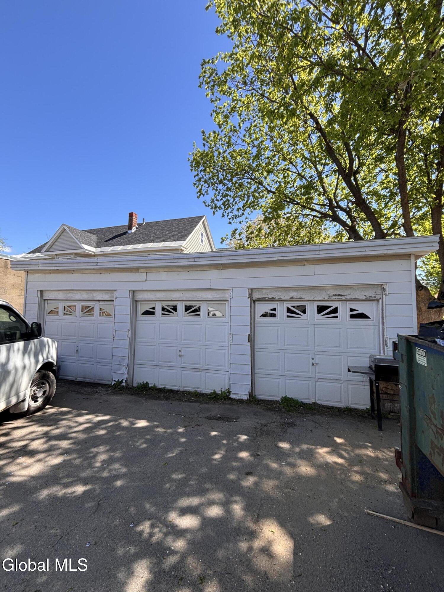 1013 Chrisler Avenue Schenectady NY 12303