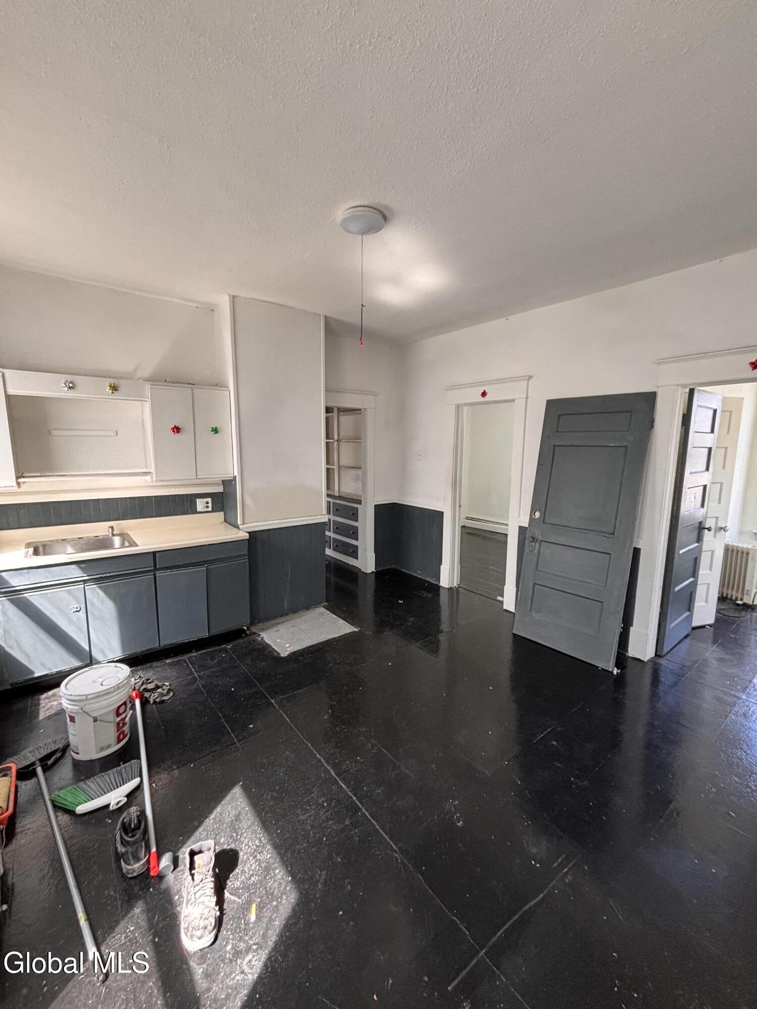 1013 Chrisler Avenue Schenectady NY 12303
