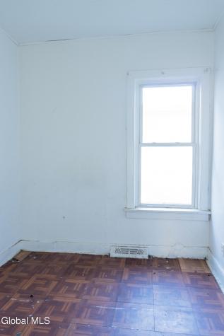 1037 Cutler Street Schenectady NY 12303