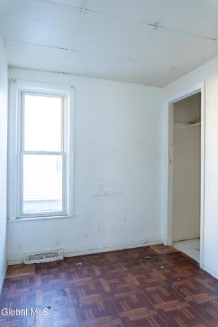 1037 Cutler Street Schenectady NY 12303