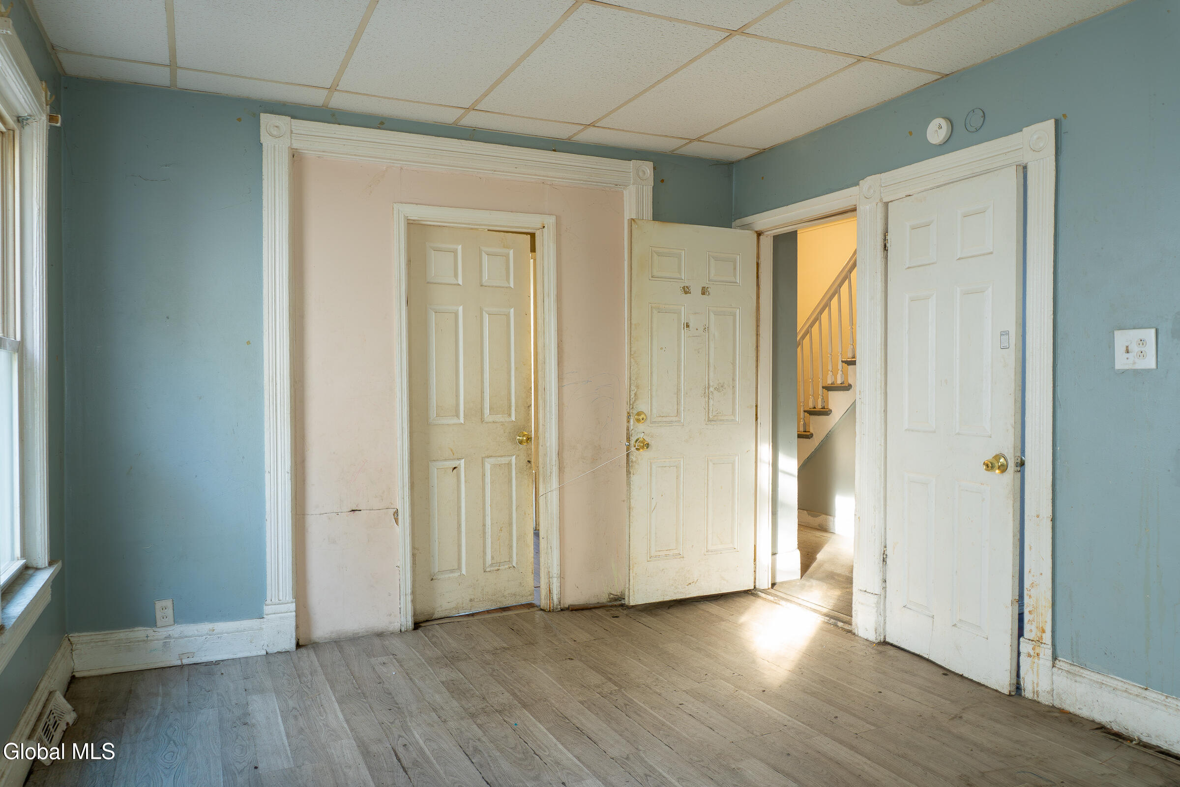 1037 Cutler Street Schenectady NY 12303