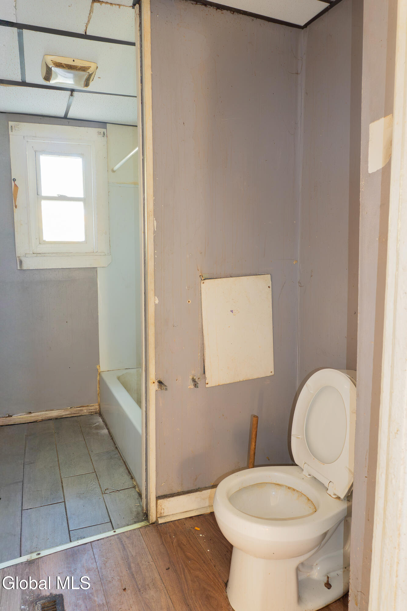 1037 Cutler Street Schenectady NY 12303