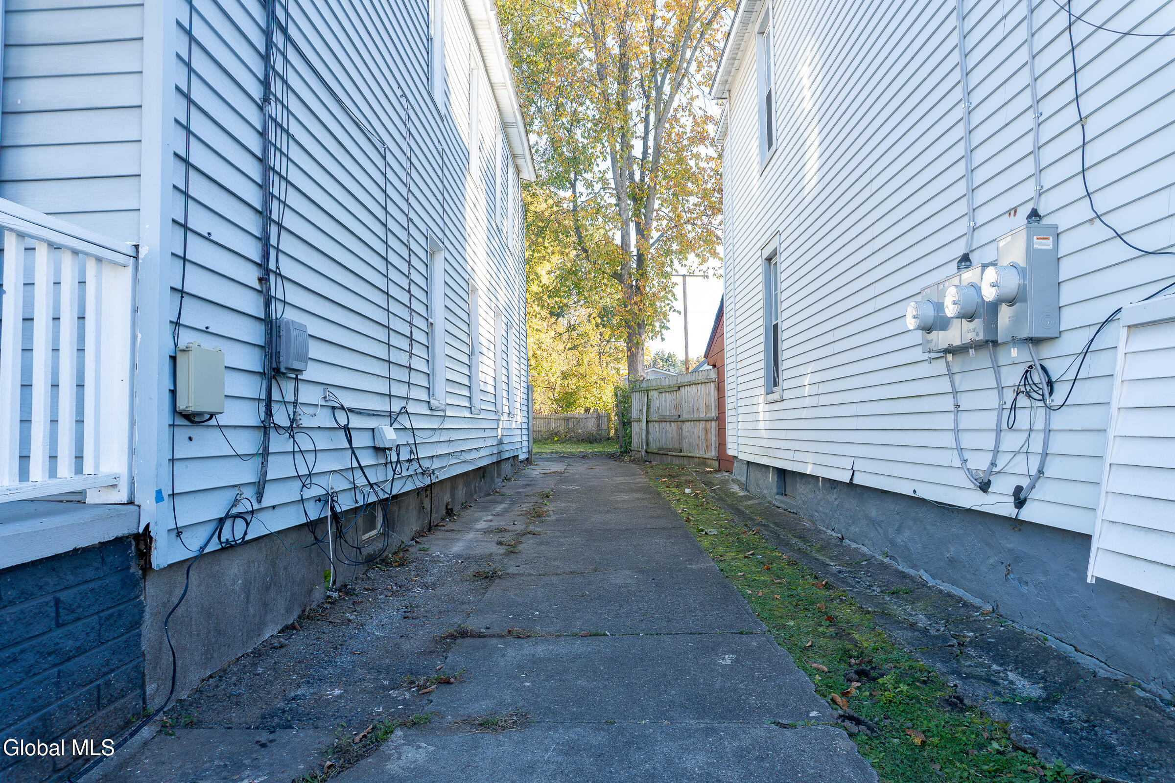 1037 Cutler Street Schenectady NY 12303