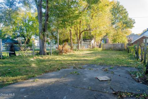 1037 Cutler Street Schenectady NY 12303