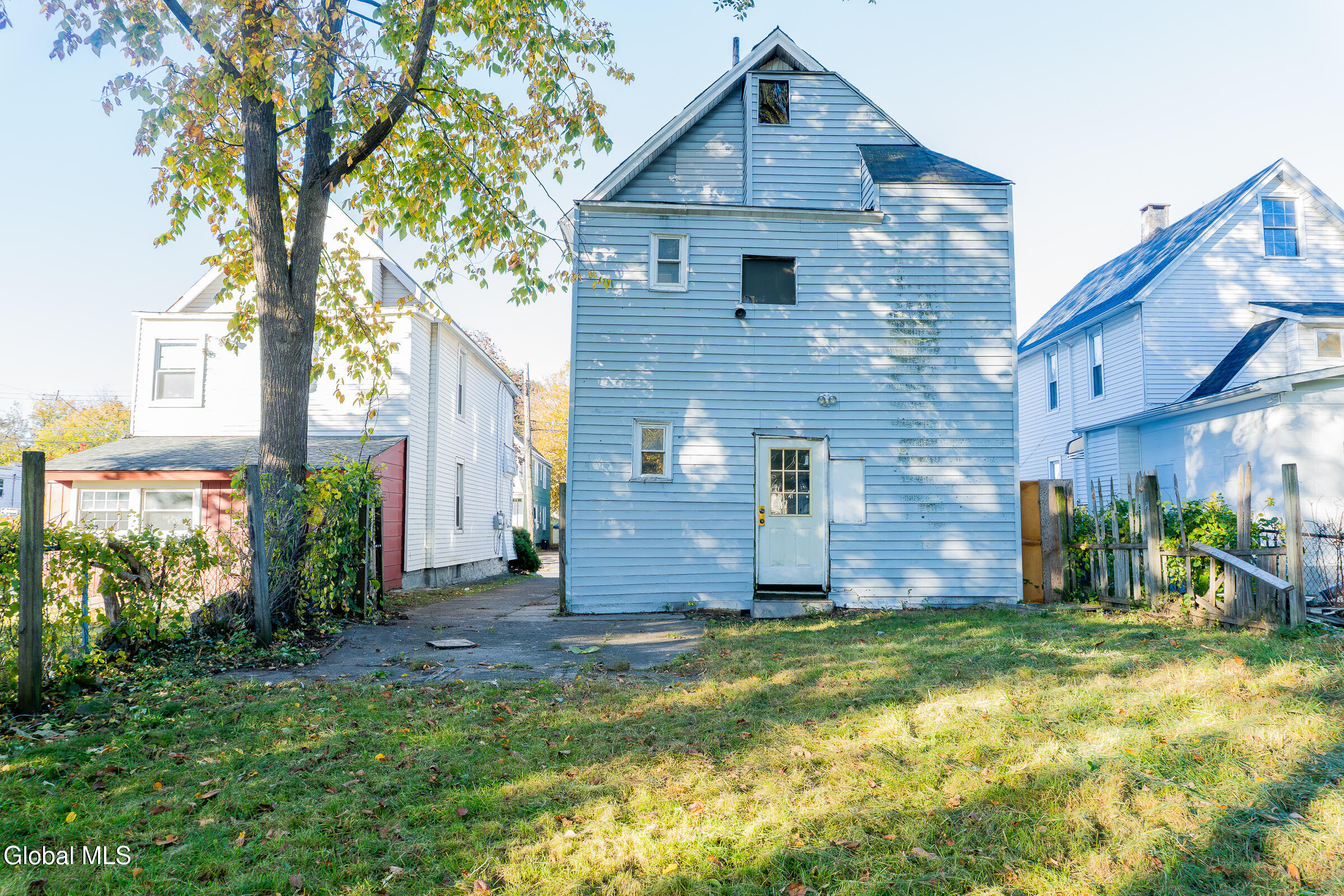 1037 Cutler Street Schenectady NY 12303