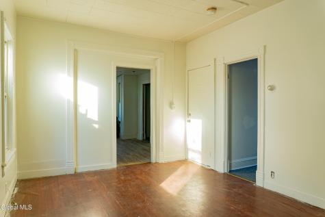 1037 Cutler Street Schenectady NY 12303