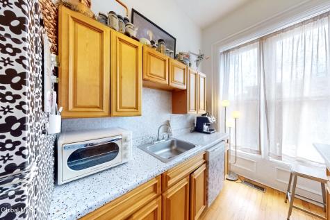 1809 5th Avenue Troy NY 12180