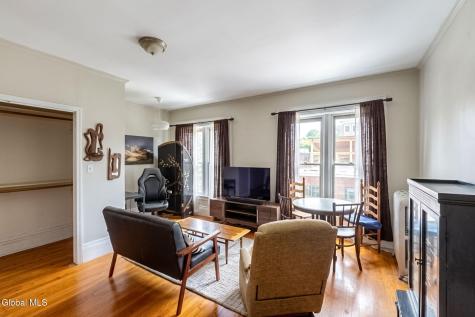 1809 5th Avenue Troy NY 12180